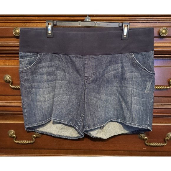 XL maternity denim shorts - Picture 1 of 2